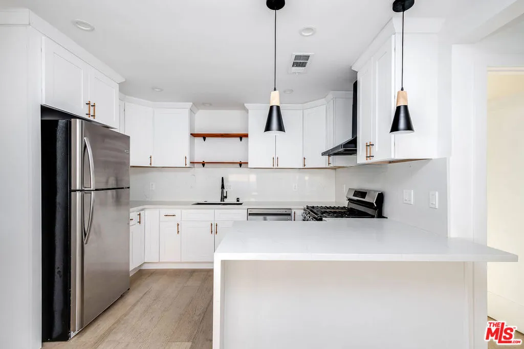 1591 Yosemite Drive, Los Angeles, California 90041 home-pic-23